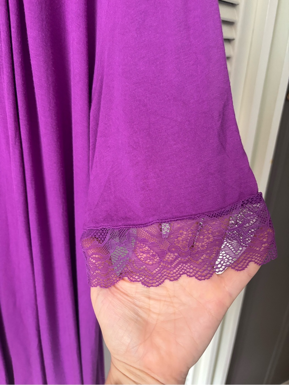 Ambrielle Purple Lace-Trim Robe - Picture 3 of 6